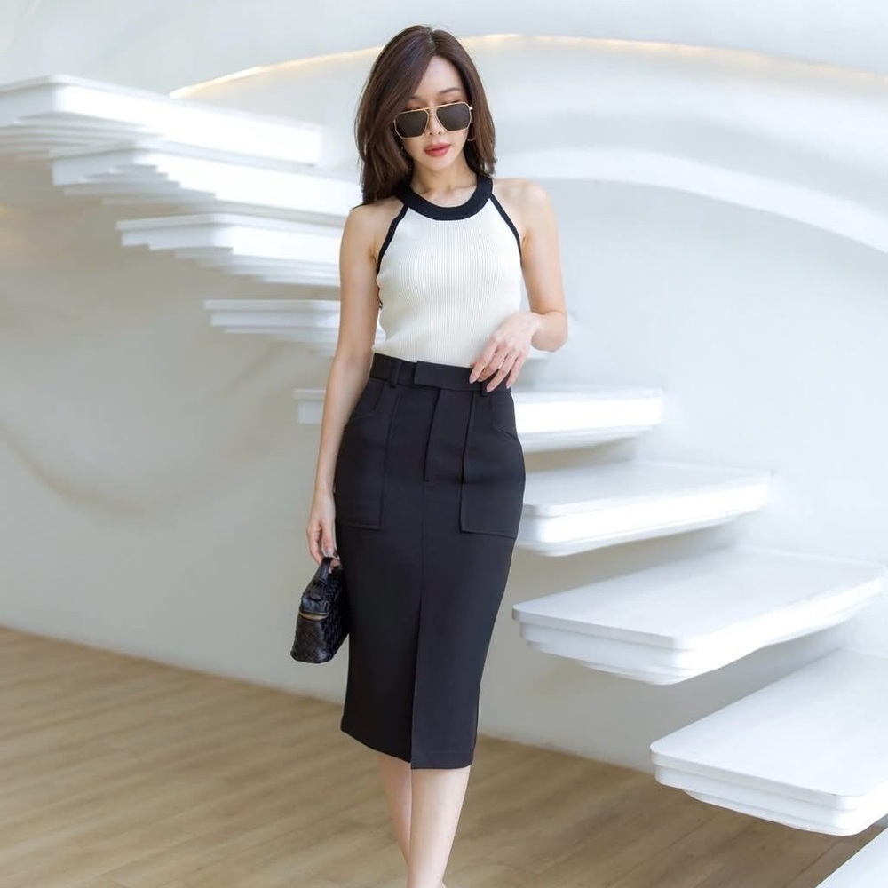 Elegant Black Pencil Skirt for Women